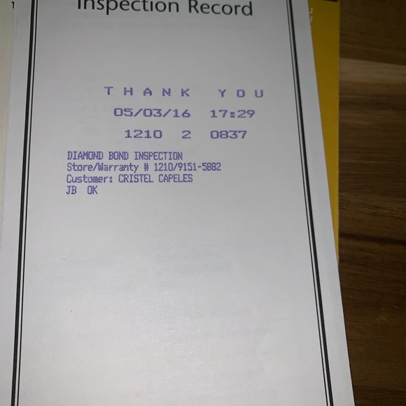 Engagement ring - Picture 8 of 8